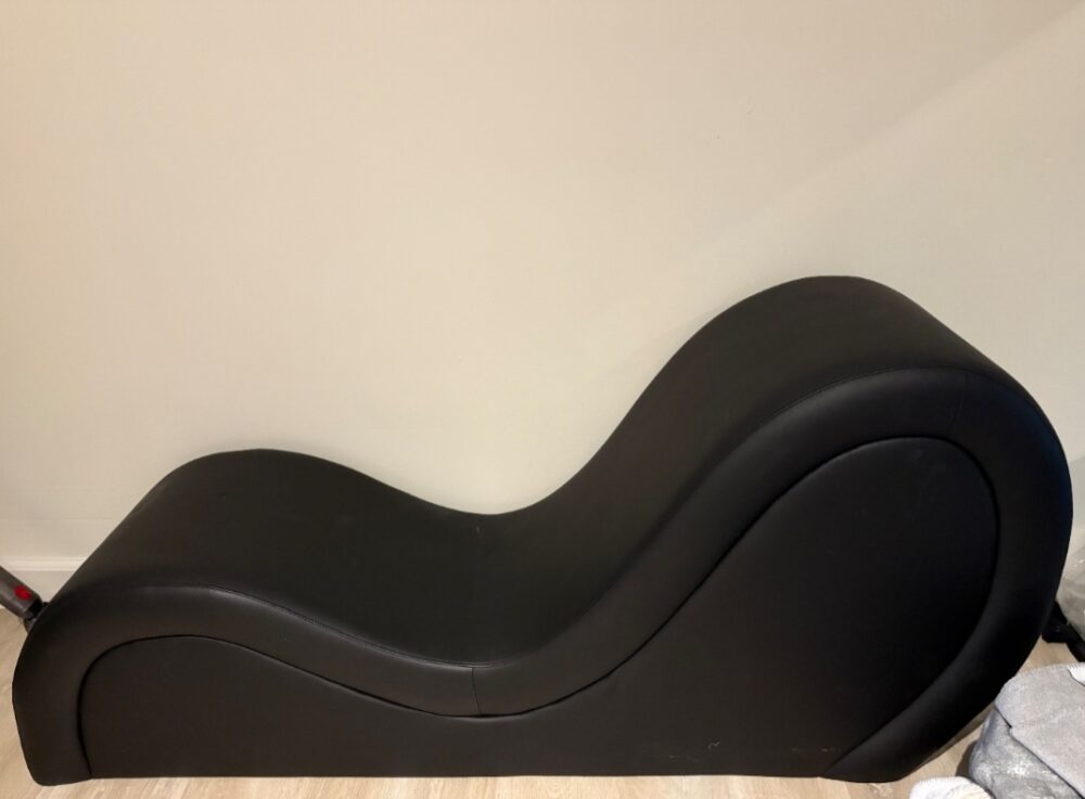 Sex Sofa